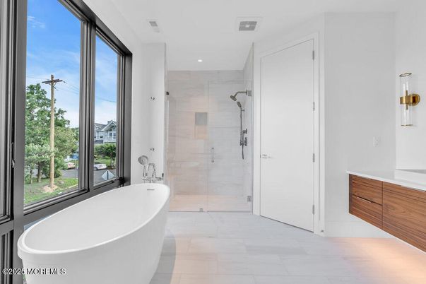Bathroom, Free Standing Baths, Glass Shower, Interior, Recessed Lighting