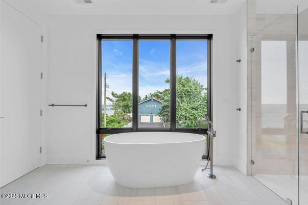 Bathroom, Free Standing Baths, Glass Shower, Interior
