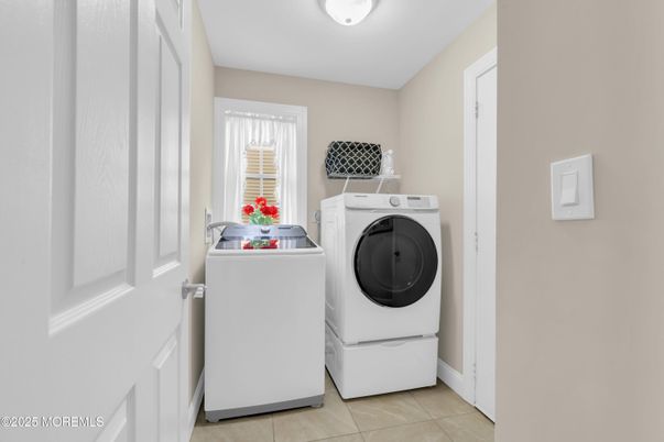 Interior, Utility Closets, Washer