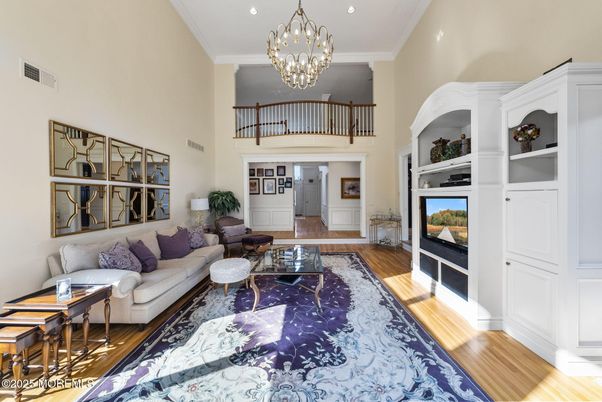 Chandelier, Interior, Living room, Recessed Lighting, Wood Texture Flooring