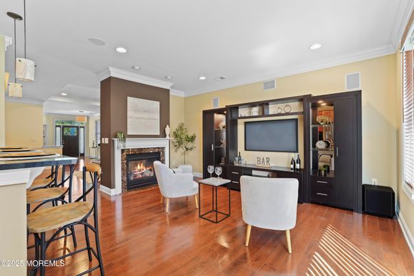 Fireplace, Interior, Living room, Pendant Lights, Recessed Lighting, Wood Texture Flooring