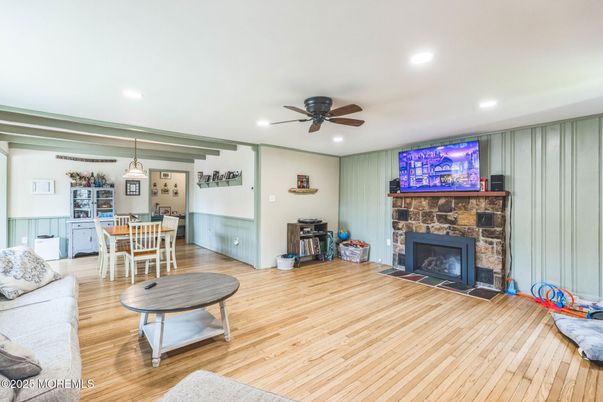 Dining room, Fireplace, Interior, Pendant Lights, Recessed Lighting, Wood Texture Flooring