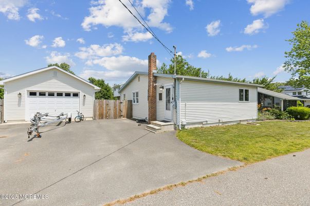 Backyard, Detached Garage, Exterior
