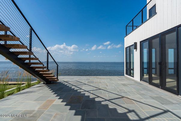Exterior, Water