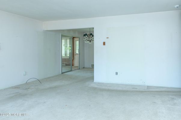 Chandelier, Empty room, Interior