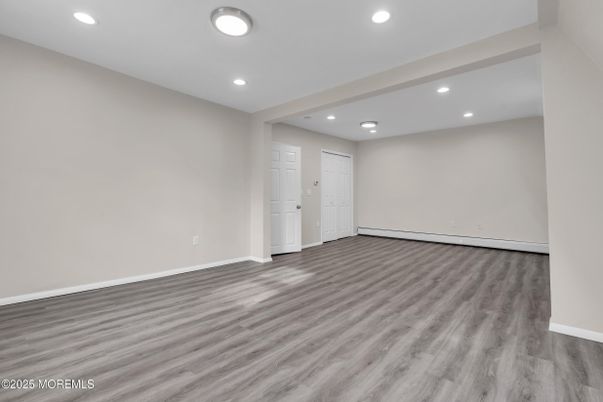 Empty room, Interior, Recessed Lighting, Wood Texture Flooring