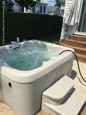 Exterior, Hot Tub