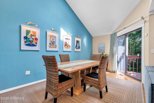 Dining room, Interior