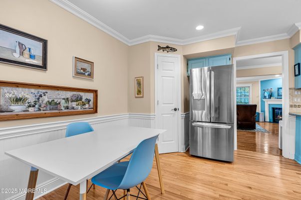 Dining room, Interior, Kitchen, Recessed Lighting, Stainless Steel Appliances, Wood Texture Flooring