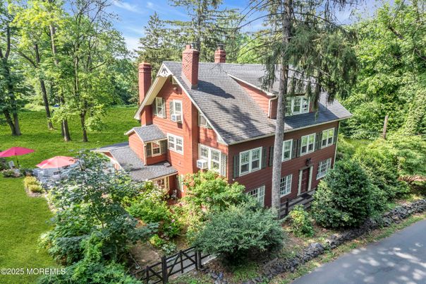Exterior, Facade, Brick Facade, Queen Anne Victorian