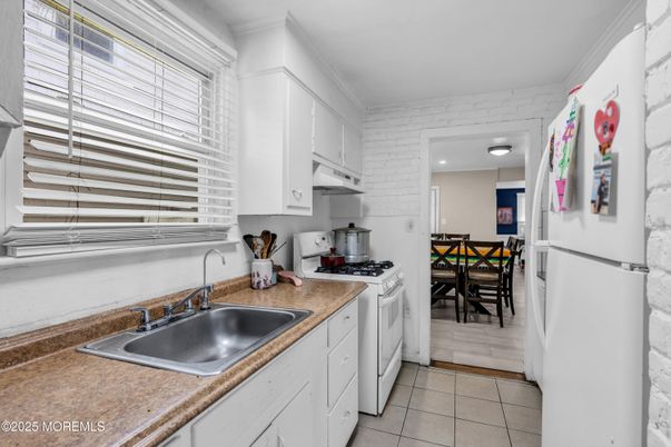 Dining room, Interior, Kitchen, Stone Walls
