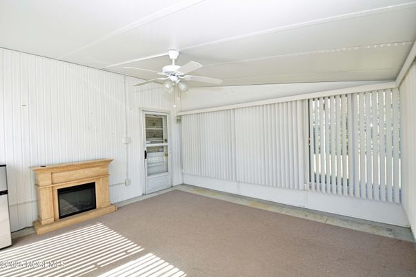 Empty room, Fireplace, Interior