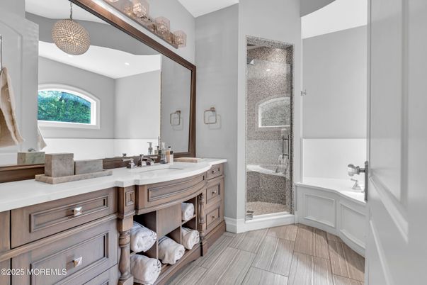 Bathroom, Dual Sink Vanities, Glass Shower, Interior, Pendant Lights