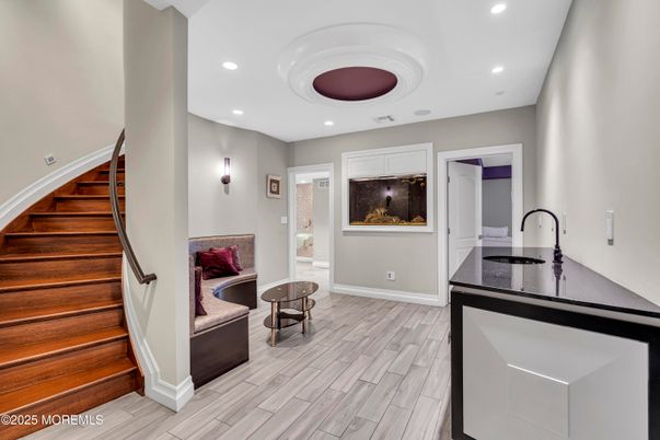 Interior, Recessed Lighting, Wood Texture Flooring