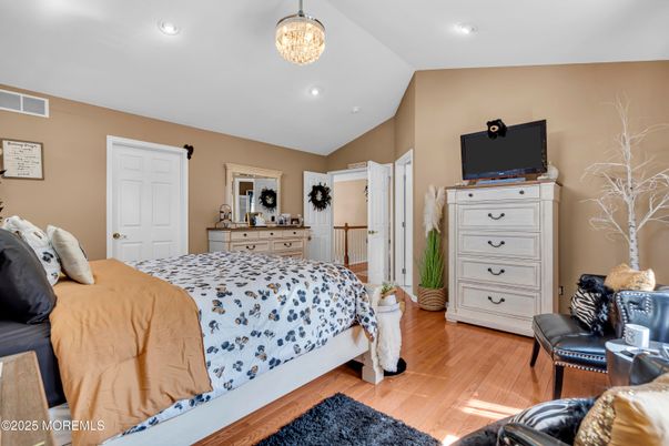 Bedroom, Interior, Pendant Lights, Recessed Lighting, Wood Texture Flooring