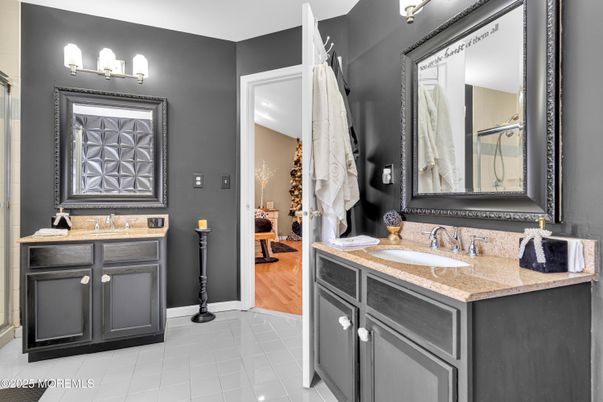 Bathroom, Dual Sink Vanities, Interior, Wood Texture Flooring