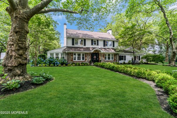 Backyard, Exterior, Facade, Brick Facade, Georgian