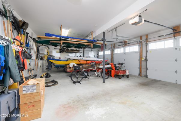 Garage, Interior