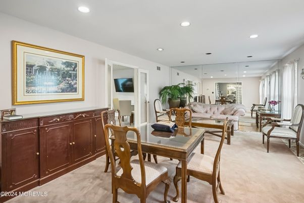 Dining room, Interior, Living room, Recessed Lighting