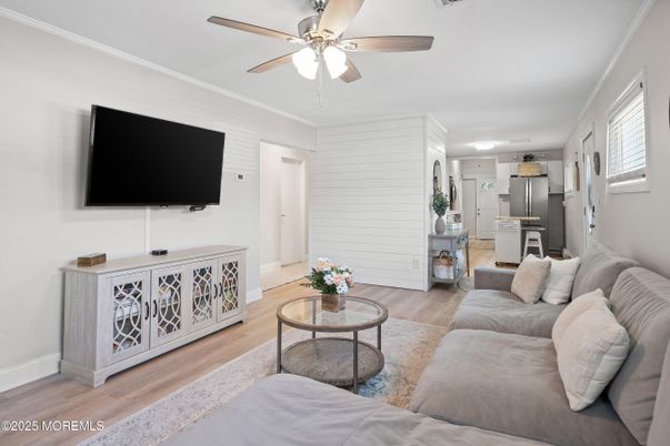Interior, Kitchen, Living room, Stainless Steel Appliances, Wood Texture Flooring