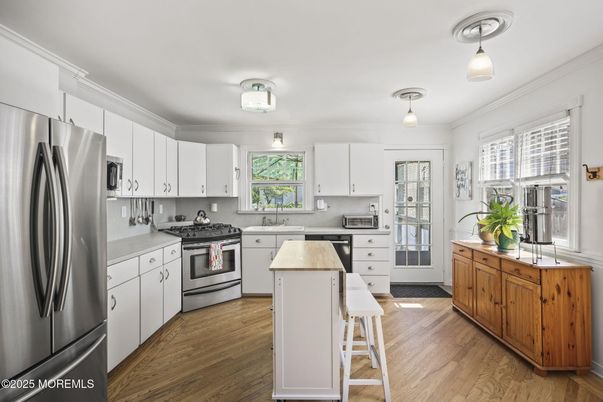 Interior, Kitchen, Stainless Steel Appliances, Wood Texture Flooring
