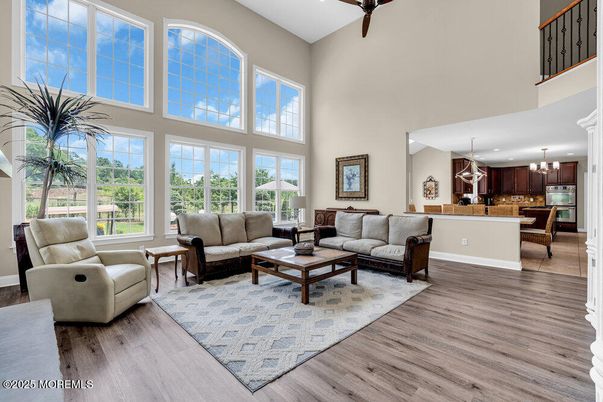 Interior, Kitchen, Living room, Pendant Lights, Recessed Lighting, Wood Texture Flooring