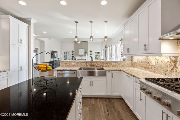 Interior, Kitchen, Pendant Lights, Recessed Lighting, Wood Texture Flooring
