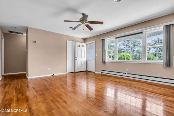 Empty room, Interior, Wood Texture Flooring