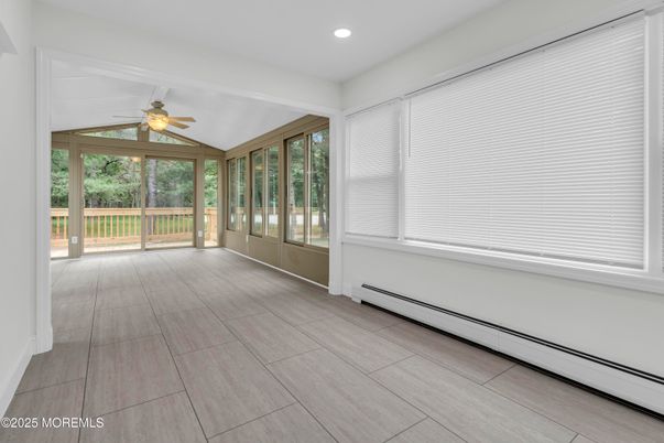 Empty room, Interior, Recessed Lighting, Sun Room, Wood Texture Flooring