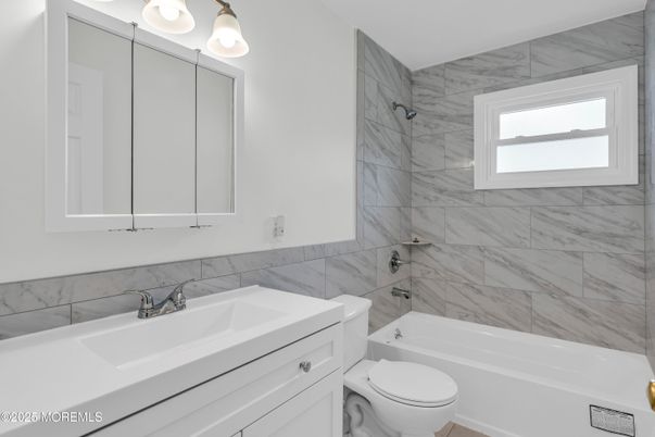 Bathroom, Interior, Marble Walls