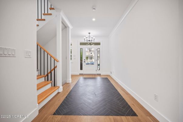 Interior, Pendant Lights, Recessed Lighting, Wood Texture Flooring