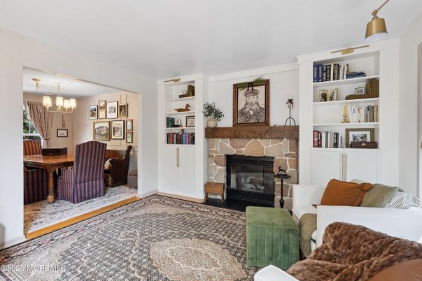 Chandelier, Dining room, Fireplace, Interior, Living room