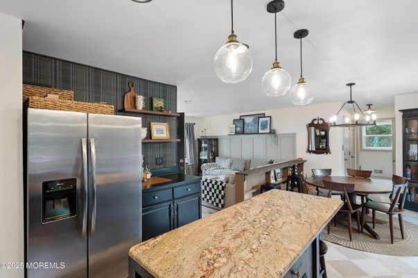 Dining room, Interior, Kitchen, Pendant Lights, Stainless Steel Appliances