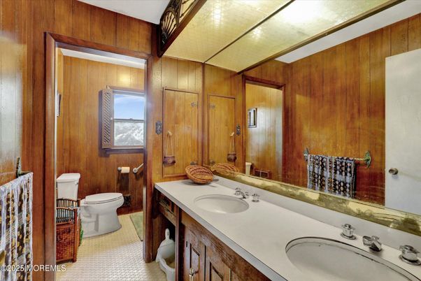 Bathroom, Dual Sink Vanities, Interior, Wooden Walls