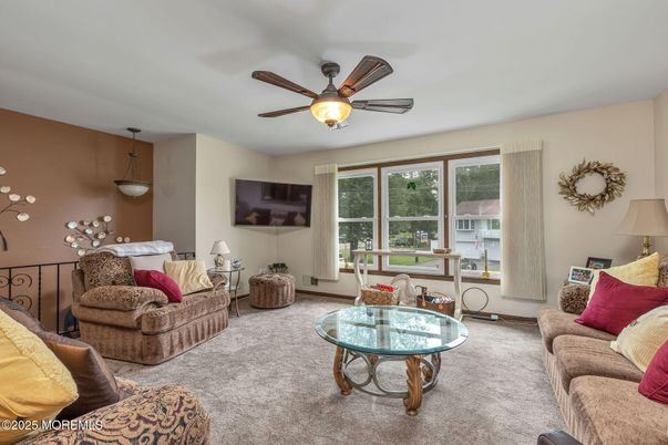 Interior, Living room, Pendant Lights