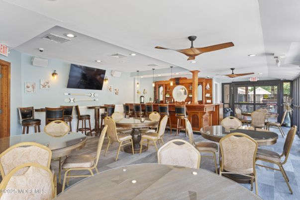 Dining room, Interior, Pendant Lights, Recessed Lighting