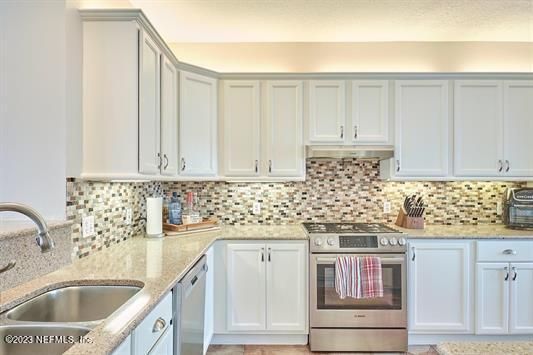 Interior, Kitchen, Stainless Steel Appliances