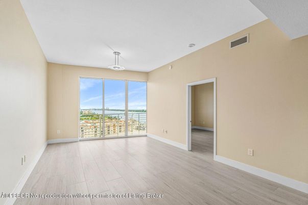 Empty room, Interior, Pendant Lights, Wood Texture Flooring