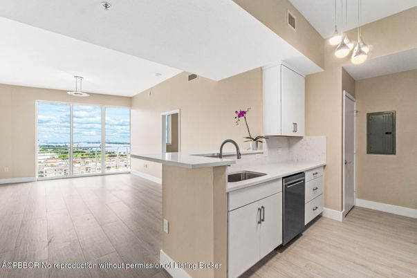 Interior, Kitchen, Pendant Lights, Wood Texture Flooring