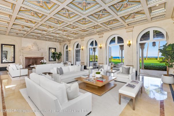 Fireplace, Interior, Living room