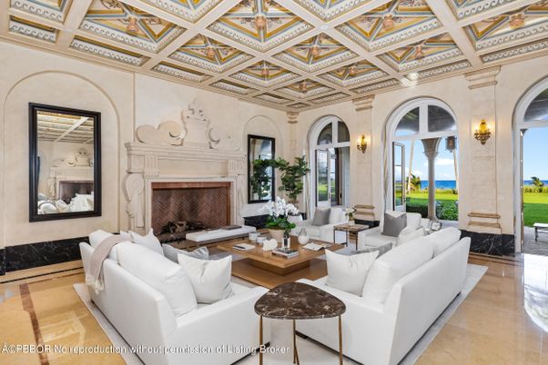 Fireplace, Interior, Living room