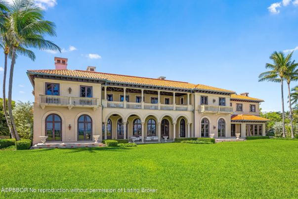 Backyard, Exterior, Facade, Mediterranean