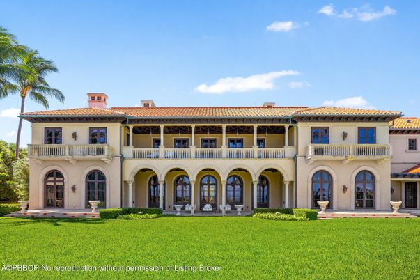 Backyard, Exterior, Facade, Mediterranean
