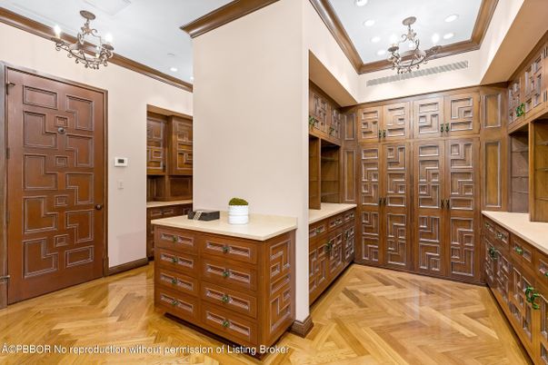 Chandelier, Interior, Recessed Lighting, Wood Texture Flooring