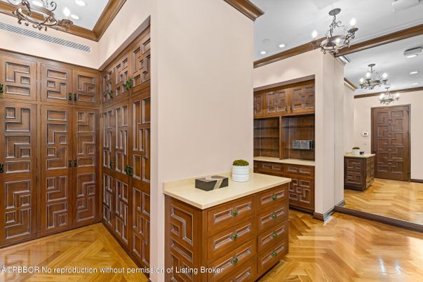 Chandelier, Interior, Recessed Lighting, Wood Texture Flooring