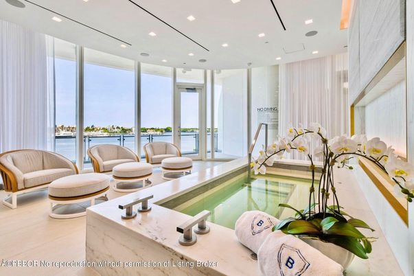 Interior, Living room, Recessed Lighting, Water, Wood Texture Flooring