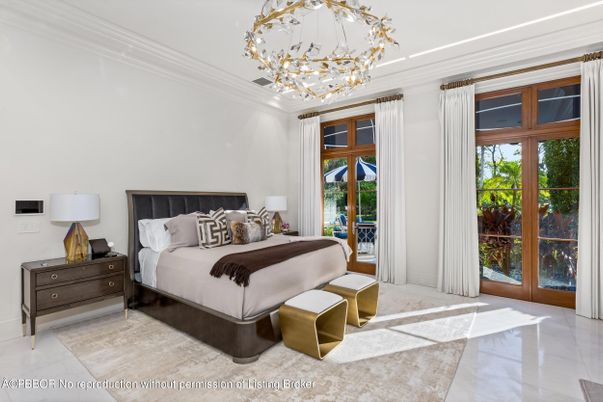 Bedroom, Interior, Pendant Lights