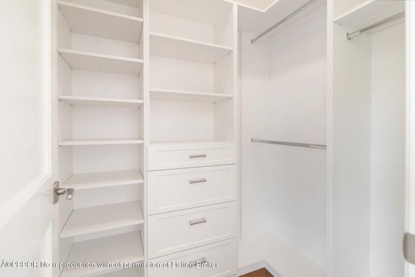 Interior, Walk-in Closets