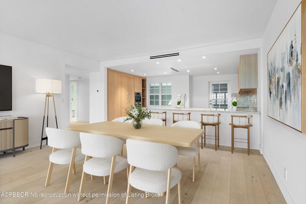 Dining room, Interior, Kitchen, Recessed Lighting, Wood Texture Flooring