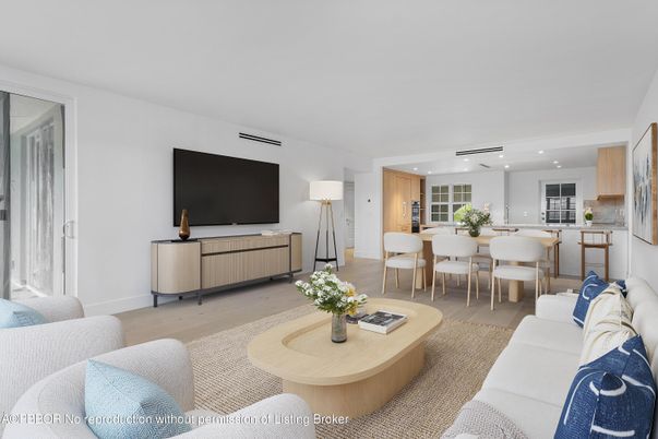 Dining room, Interior, Kitchen, Living room, Recessed Lighting, Wood Texture Flooring